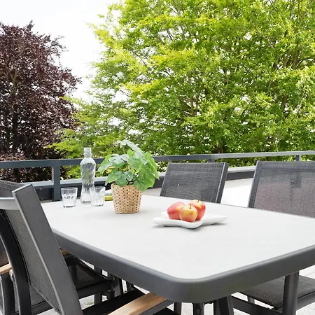 Waldstrasse 16 Wolkenlos *